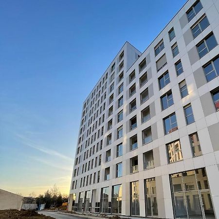 New Brilant Apartment Тирана Екстер'єр фото